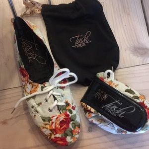 Tash Folds Bendable Packable Flats